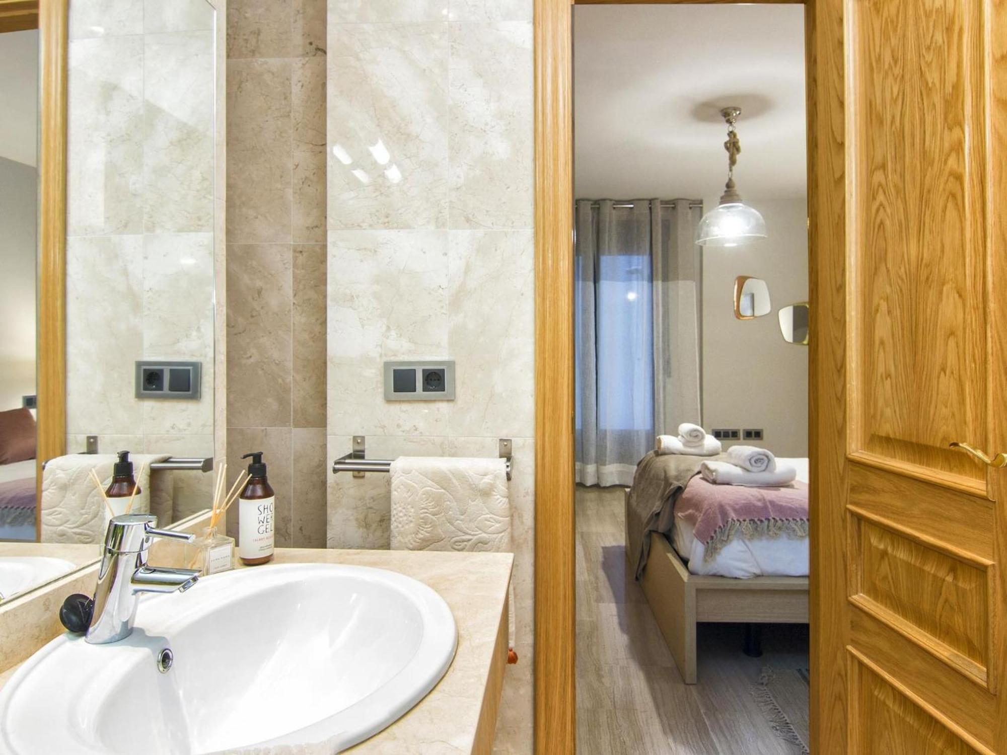 גרנדה Elegant Town Hall Apartment With Views מראה חיצוני תמונה